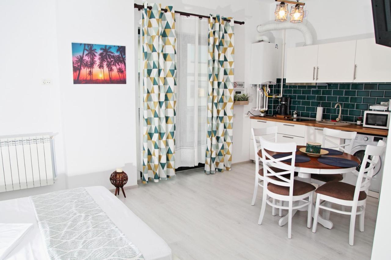 Beach Breeze Residence นาโวดาริ ภายนอก รูปภาพ